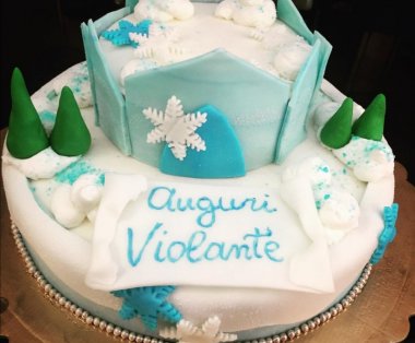 Festeggia con una torta 67